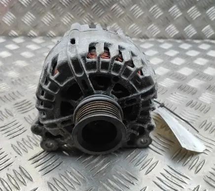 Volkswagen Transporter - Caravelle T6 Generator/alternator 03N903023C 2715975A