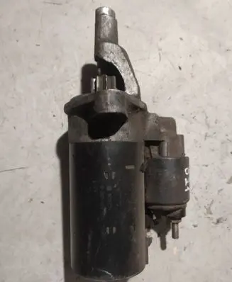 Audi A6 S6 C5 4B Starter motor 059911023H 0001109021