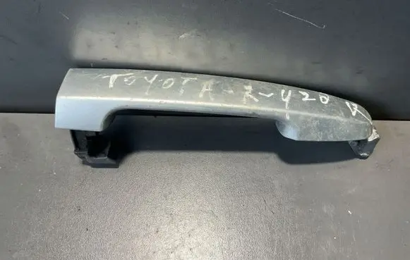 Toyota RAV 4 (XA10) Front door exterior handle 
