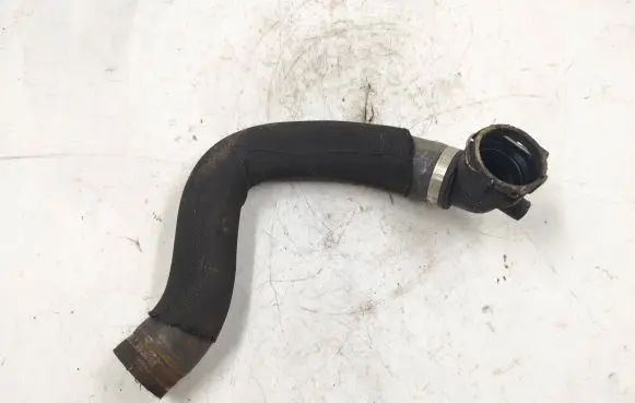 Audi A6 S6 C6 4F Engine coolant pipe/hose 4F0121055J