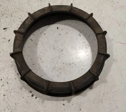 Citroen C4 Grand Picasso In tank fuel pump screw locking ring/nut 