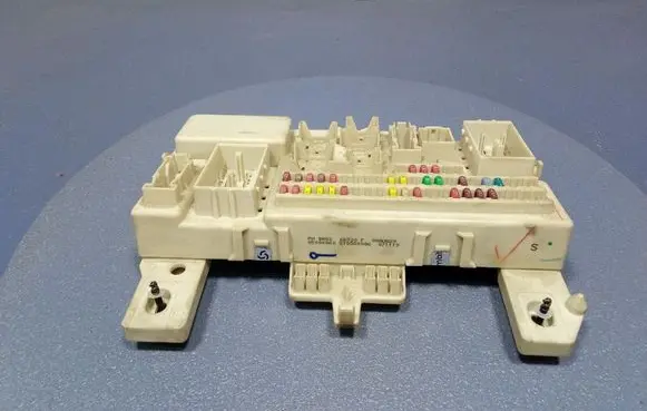 Fuse box set