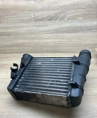 Audi A4 S4 B7 8E 8H Intercooler radiator 8E0145805S 176378713