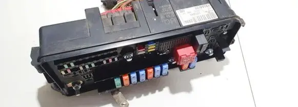 Opel Signum Fuse box set 13144709 1314470913144709uq