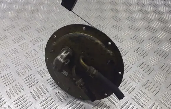 Mazda 5 Fuel level sensor 