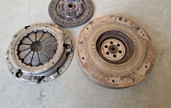 Mitsubishi Pajero Sport I Clutch set kit