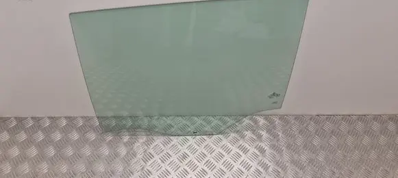 Volkswagen Golf VIII Rear door window glass 5H4845025