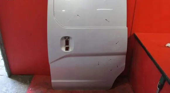 Nissan NV200 Side sliding door 
