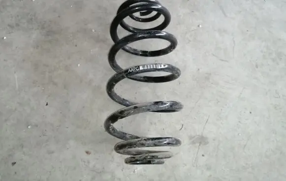 Opel Cascada Rear coil spring