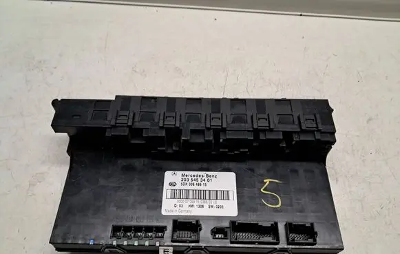 Mercedes-Benz CLK A209 C209 Comfort/convenience module 2035453401