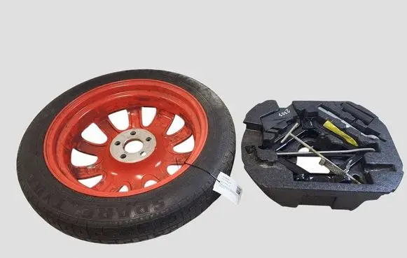 Jaguar XF X250 R18 spare wheel 2R831007RA 40JX18FH2X15 8X2317080BB