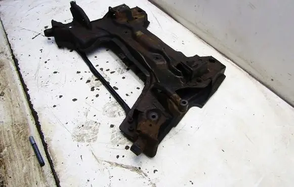 Opel Crossland X Front axle beam GMAUTO4574097