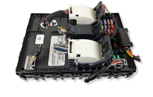 Ford Fiesta Engine control unit/module JU5T15604BJH F005V02976