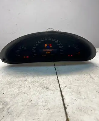 Mercedes-Benz C W203 Speedometer (instrument cluster) A2035401347 110080183