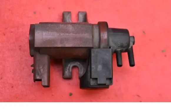 Ford Kuga I Vacuum valve 6G9Q9E882CA
