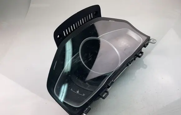Volvo XC60 Speedometer (instrument cluster) 31453092