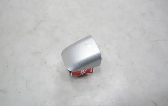 Audi A5 8T 8F Front door handle cover 8T0837167A