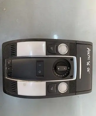 Audi A6 S6 C6 4F Headlining lighting console trim 4F0947135BR