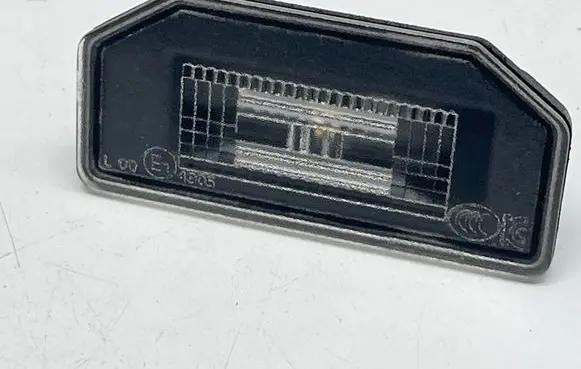Tesla Model 3 Number plate light 144973000B GKZ11062594070 9786002
