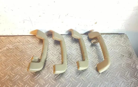 Toyota Land Cruiser (J200) A set of handles for the ceiling 