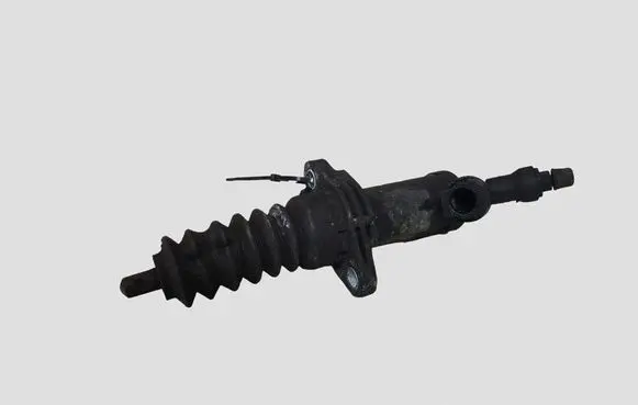 BMW 3 E90 E91 Clutch master cylinder 6785964