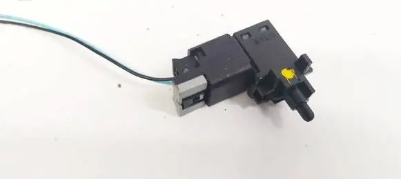 Chevrolet Captiva Brake pedal sensor switch 