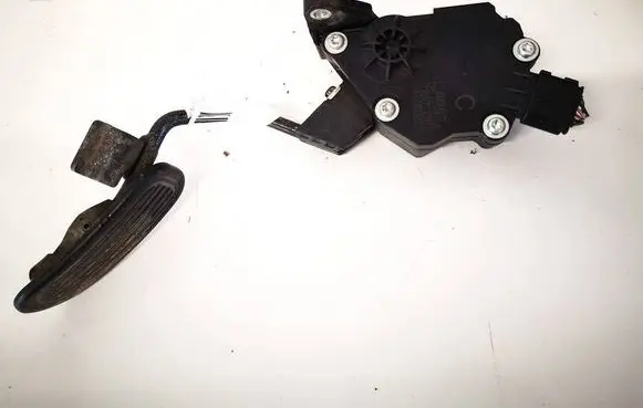Lexus IS 220D-250-350 Accelerator throttle pedal 7811053030
