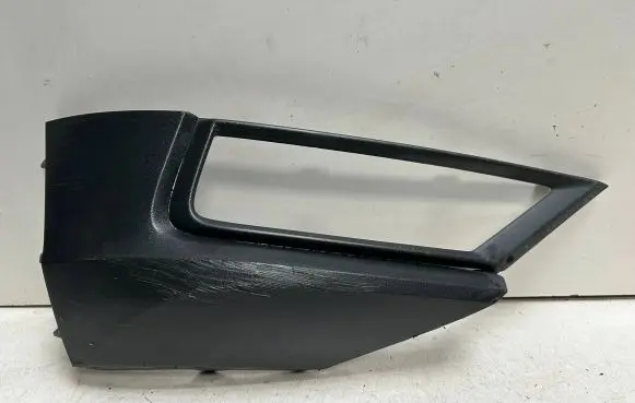Volkswagen Tiguan Front bumper corner part panel trim 5NA853212A