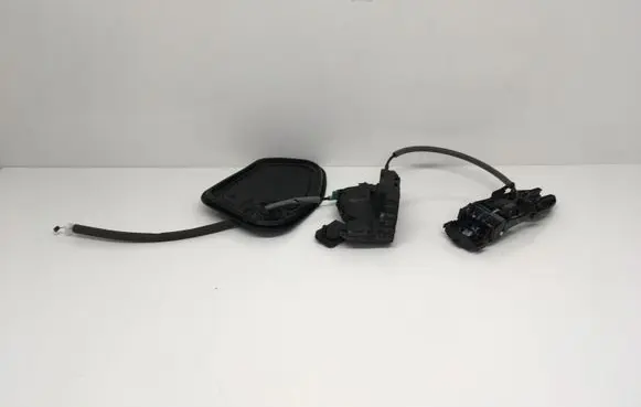 Audi Q3 8U Rear door lock 5N0837017E