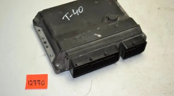 Toyota Auris 150 Engine control unit/module 8966102D91 MB1758009592