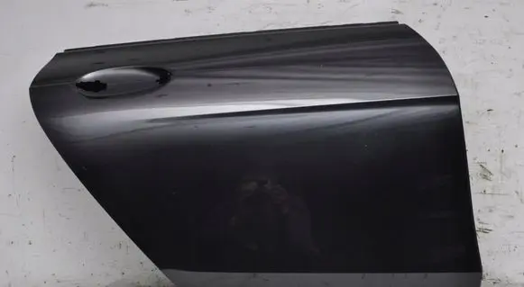 BMW 2 F44 Rear door