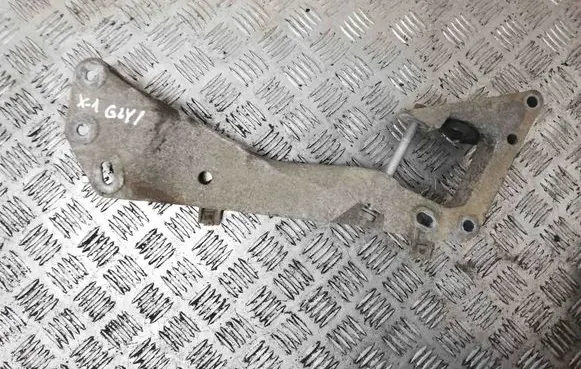 BMW X1 E84 Gearbox mounting bracket