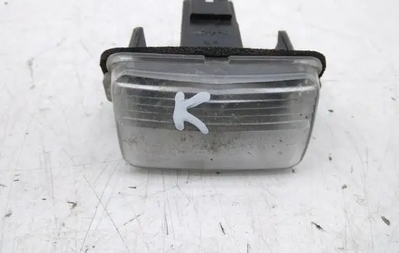 Peugeot 5008 Number plate light