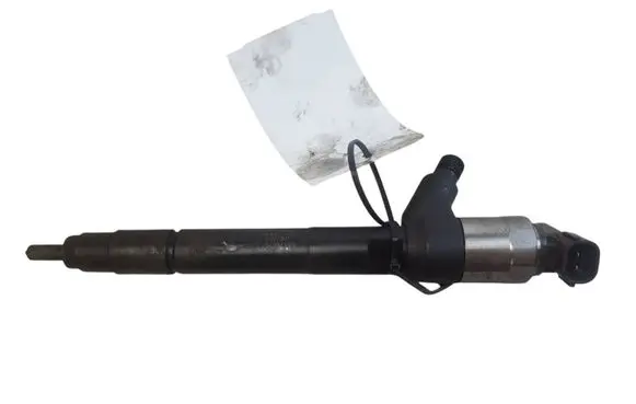 Opel Astra J Fuel injector 55578075