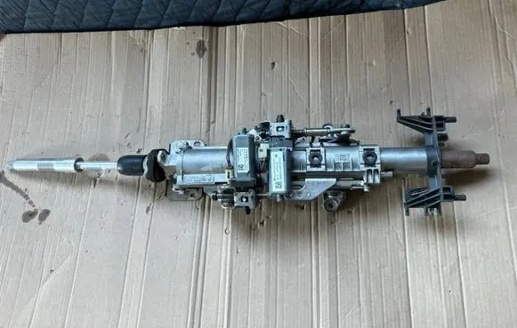 BMW X5 F15 Steering wheel axle 7467730