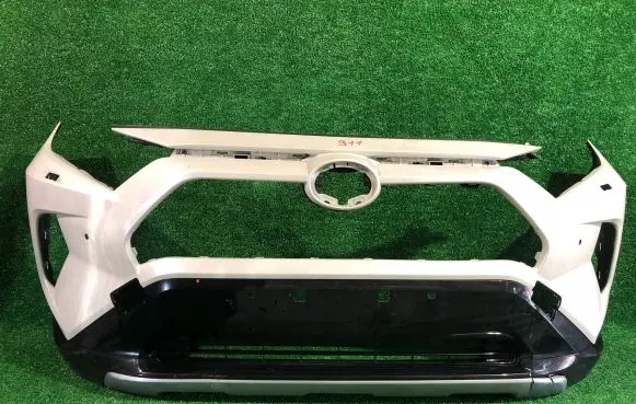 Toyota RAV 4 (XA50) Front bumper 5211942B20
