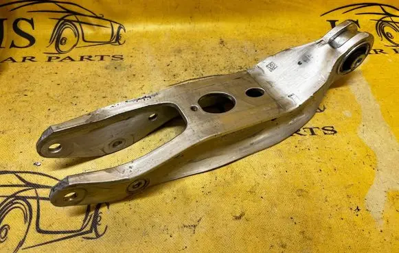 Porsche Cayenne (9Y0 9Y3) Rear control arm 4M0505311J