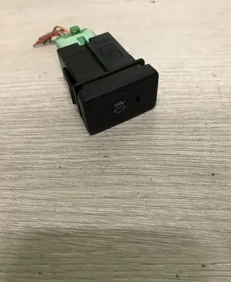 Suzuki SX4 Fog light switch R23421