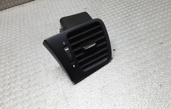Subaru Outback Dashboard side air vent grill/cover trim