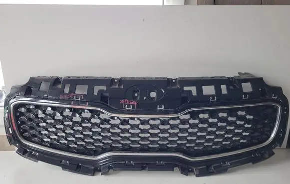 KIA Sportage Front bumper upper radiator grill 86350F1010