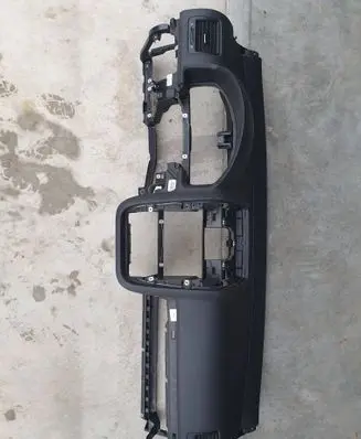 Volkswagen Golf V Dashboard 1K1858295