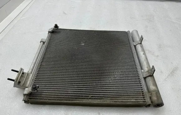 Tesla Model S A/C cooling radiator (condenser) P600761300B T210525DCK 202105251039