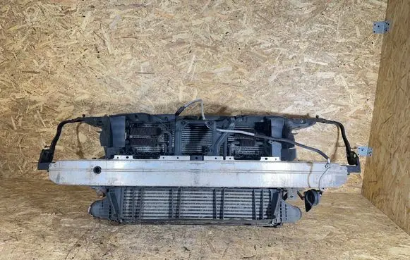 Mercedes-Benz S W221 Radiator support slam panel