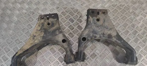 KIA Sorento Front lower control arm/wishbone