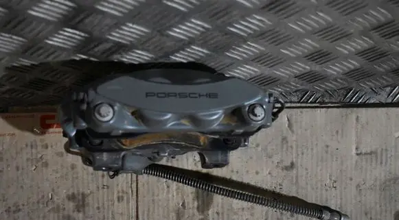 Porsche Cayenne (9Y0 9Y3) Other brake parts 9Y0615404AD555525