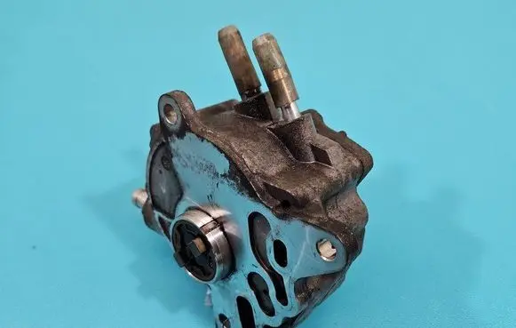 Mitsubishi Outlander Vacuum pump 03G145209C IMPRK1469504