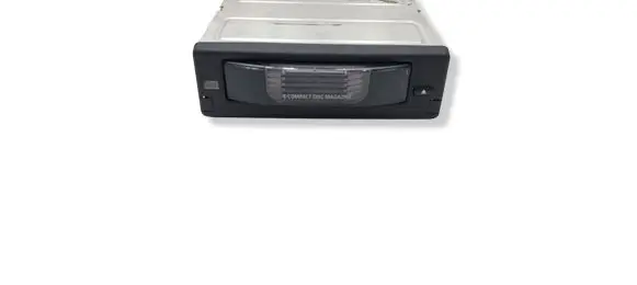 BMW 5 E60 E61 CD/DVD changer 9131850