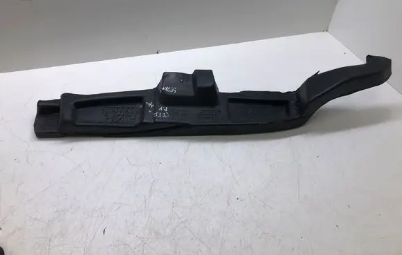 Jeep Renegade Fender foam support/seal 52022090