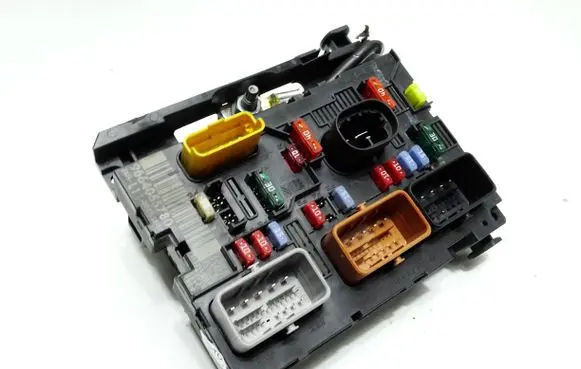 Peugeot 207 BSM Control unit 9664055780