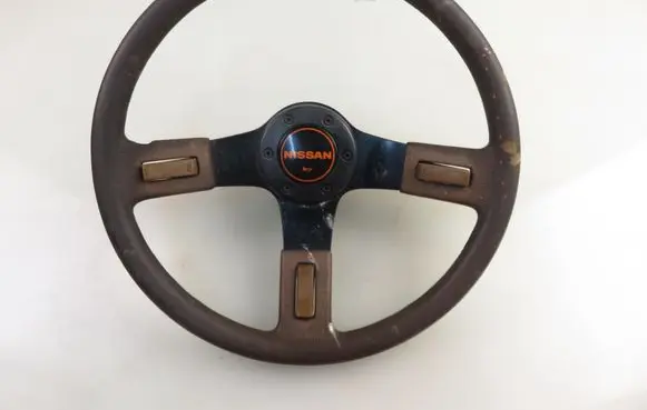 Nissan Patrol 160 Steering wheel